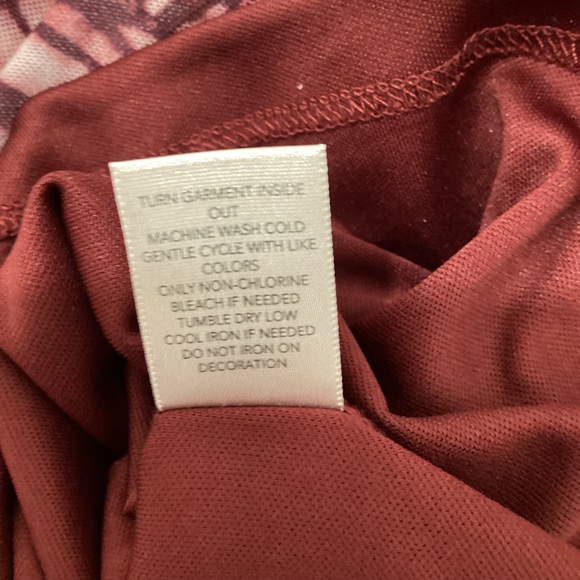 Ladies Christopher&Banks tunic type top, sized- - Picture 6 of 6